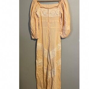 Chic Tan Maxi Dress with Lace Accents